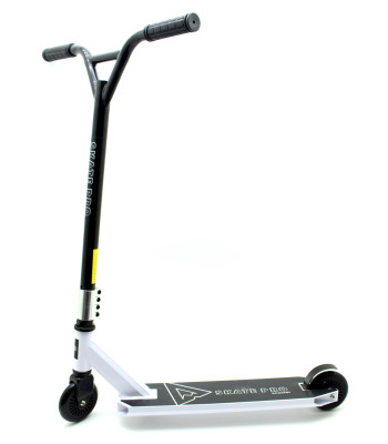 Triukinis paspirtukas Skate Pro Scooter