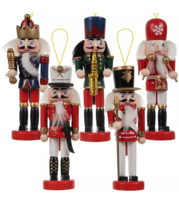Medinių riešutinių figūrėlių rinkinys 5 vnt.