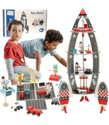 Medinė raketa - kosminis laivas