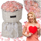 Kvapnių dekoratyvinių rožių LED rinkinys – elegantiška dovana