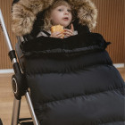 Šiltas vežimėlio miegmaišis su kailiuku