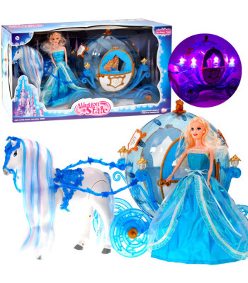 Karieta Pelenės su arkliu ir lėle balinėje suknelėje ZA1362