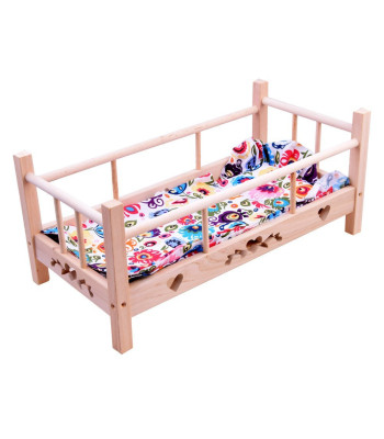 Medinė lovytė lėlėms su patalyne
