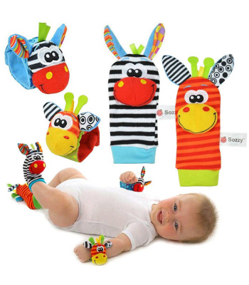 Kūdikių kojinytės ir apyrankės su barškučiais, 4 vnt. rinkinys ZA4006