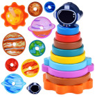 Medinė piramidė - planetos kosmose