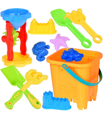 Smėlio žaidimų rinkinys su kibiru, formelėmis ir įrankiais