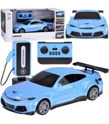 Elektra automobilis su įkrovimo stotimi ir spalvotais žibintais RC0687