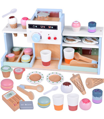 Medinė kavinė ledainė