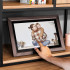 Skaitmeninis nuotraukų rėmelis Kruger&Matz FRAMEO Wi-Fi, medinis, 15,6″