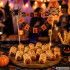 Helovino torto ir užkandžių dekoracija – dviejų eilių „Happy Halloween“ girliandos formos smeigtukas su voru ir voratinkliu, 22 × 19 cm