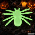 Fluorescenciniai žali vorai – „Halloween“ dekoracija, 2 vnt., 11 × 7 cm