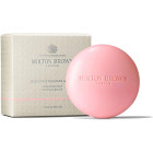 Molton Brown Kietasis muilas 