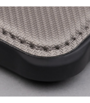 Apsauginis dėklas knygelė Smart Carbon, skirtas iPhone 16 Pro Max 6,9 sidabro spalvos