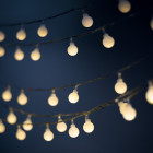String Light saulės šviesos LED FROSTED BALLS SFB61 6,5m 30 kamuoliukų šiltai balta amžinai šviesa
