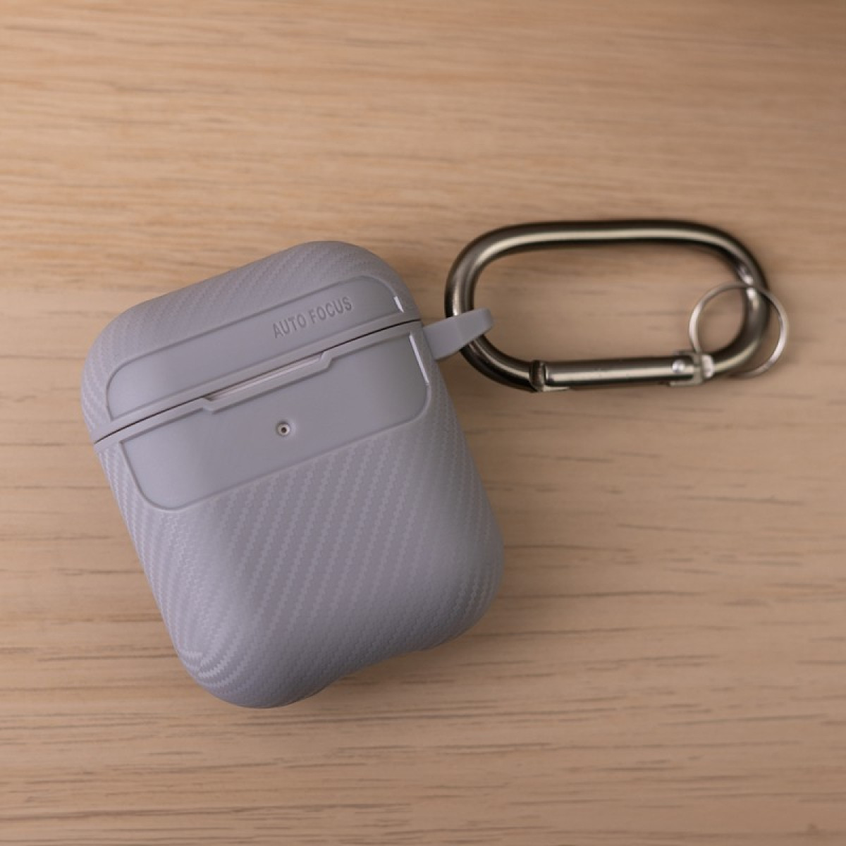 Anglinis dėklas "Airpods 4" su ANC pilkos spalvos